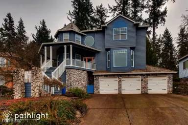 Main picture of 14475 SE Summit Ct