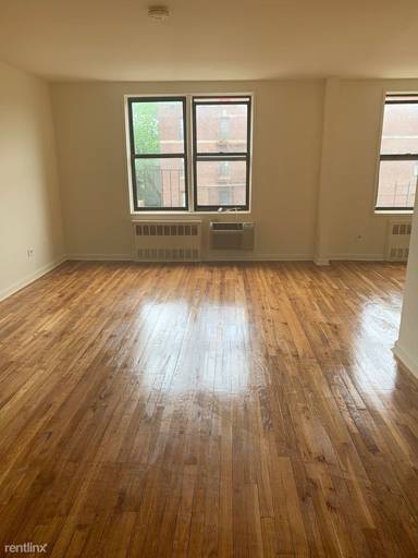 Main picture of 1901 Beverley Rd