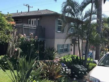 Main picture of 371 Anita St