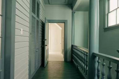 Main picture of 82 Wentworth St