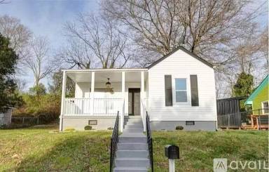Main picture of 325 S Hill St