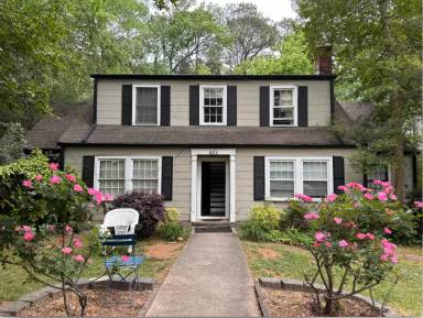 Main picture of 451 Durand Dr NE