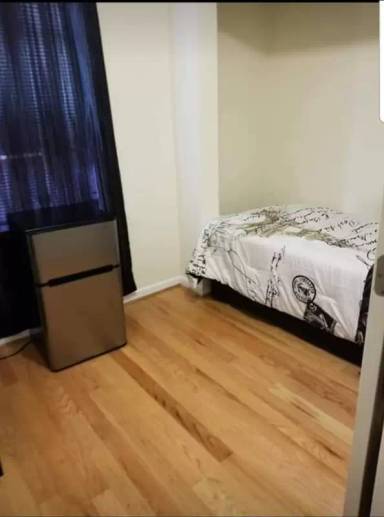 Main picture of 2 Galveston Pl SW