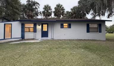 Main picture of 4024 Picciola Rd