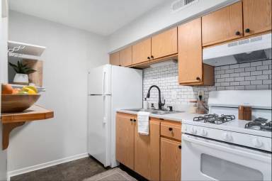 Main picture of 2727 Madelyn Dr SW