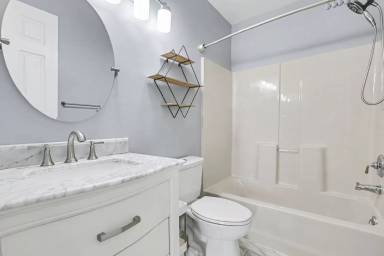 Main picture of 347 Stonehedge Ln