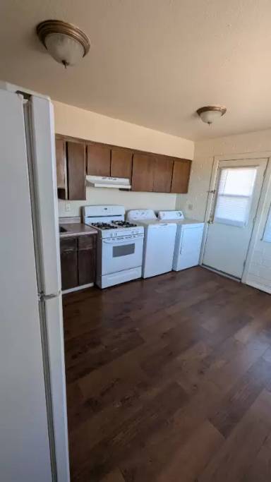 Main picture of 2409 N 1st St