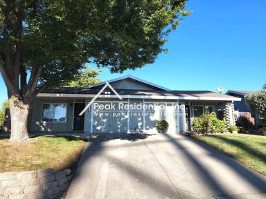 Main picture of 4937 Summerwood Cir