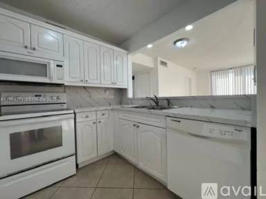 Main picture of 8075 NW 7th St