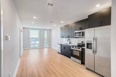 Main picture of 6910 Ridge Ave