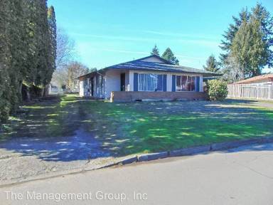 Main picture of 204 SE 157th Ave
