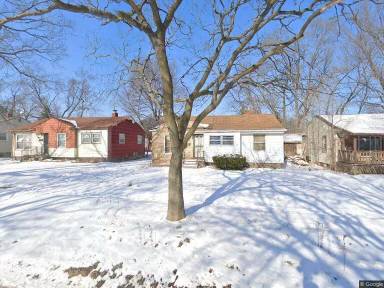 Main picture of 1810 Roselawn Dr