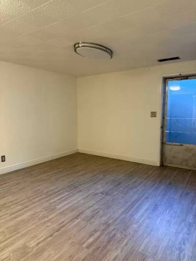 Main picture of 2046 E Center St