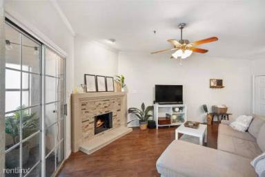 Main picture of 1010 Allen St