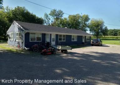 Main picture of 137 E US Highway 34