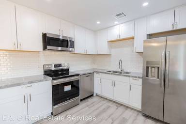 Main picture of 4644 E Caballero St