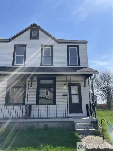 Main picture of 495 Frebis Ave