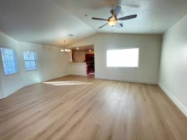 Main picture of 1020 Appleblossom Time Ave