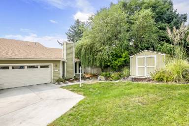 Main picture of 773 N Meaghan Pl