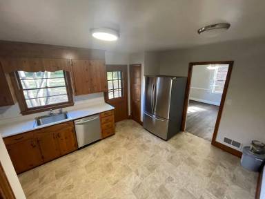 Main picture of 2126 Sagamore Rd