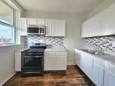 Main picture of 6420 S Cottage Grove Ave