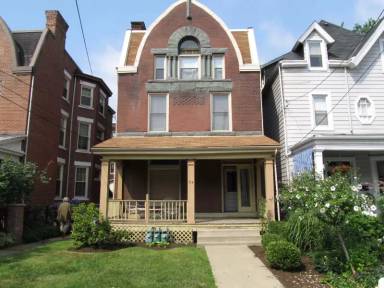 Main picture of 714 Maryland Ave