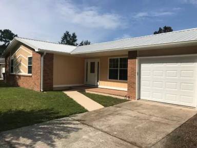 Main picture of 1208 S Comet Ave