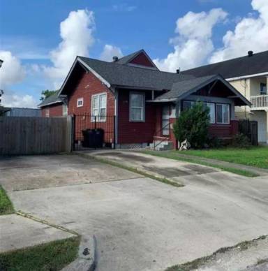 Main picture of 2744 Dreux Ave