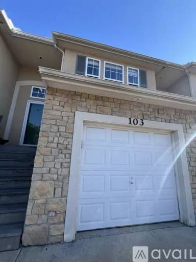 Main picture of 1101 N Martway Dr