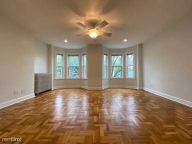Main picture of 445 Monmouth St