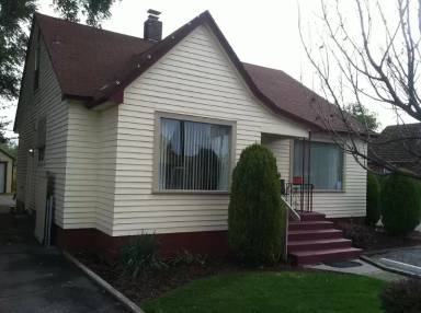Main picture of 2924 N Argonne Rd
