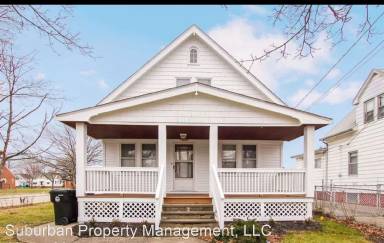 Main picture of 19703 Arrowhead Ave