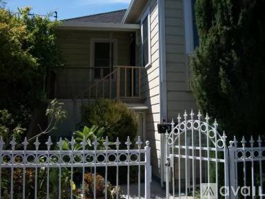 Main picture of 311 Spruce St