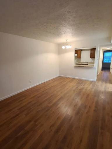 Main picture of 251 W High St