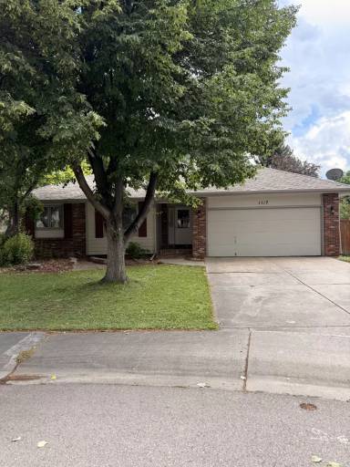 Main picture of 1117 Red Oak Ct