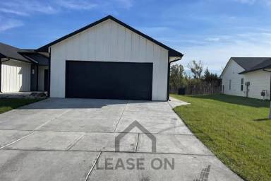 Main picture of 1753 S Hickory Creek Ct