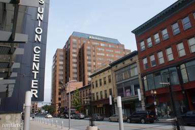 Main picture of 50 S Pearl St