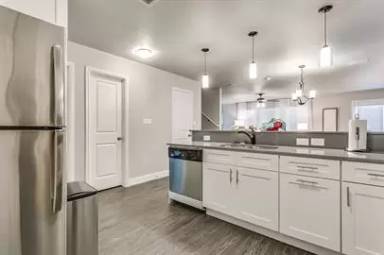 Main picture of 3816 Sheraton Rd
