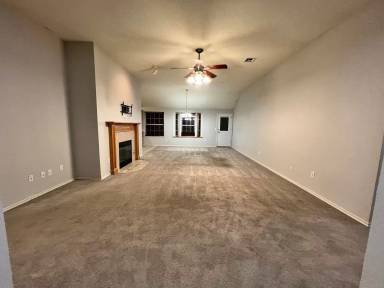 Main picture of 206 Tecumseh Ridge Rd
