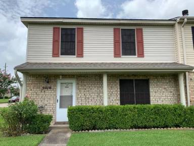 Main picture of 9030 Glen Meadow Ln