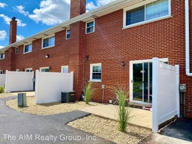 Main picture of 3031 Lynn Ct