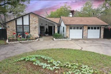 Main picture of 12302 Burr Ridge Dr