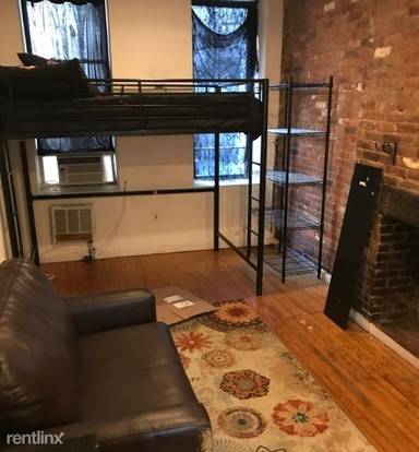 Main picture of 203 Chrystie St