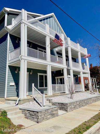 Main picture of 413 22nd St