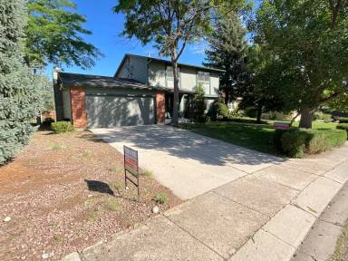 Main picture of 3140 Westcliff Dr W
