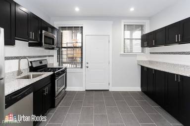 Main picture of 4701 N Albany Ave