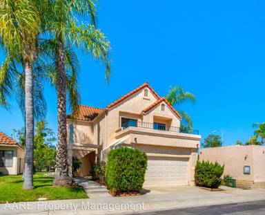 Main picture of 1893 Villa del Dios Gln