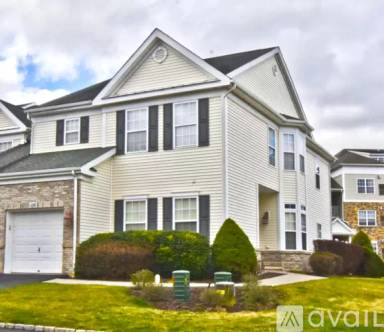 Main picture of 106 Bethpage Ter
