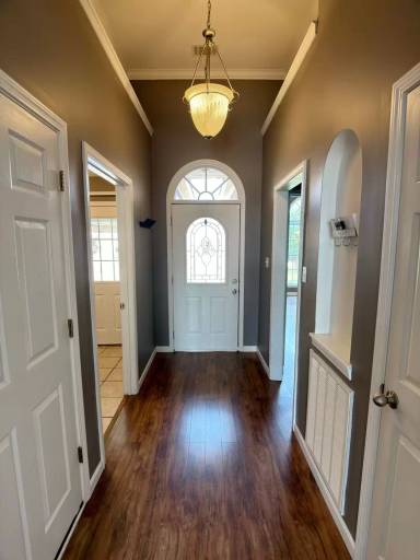 Main picture of 5104 Deerfield Dr