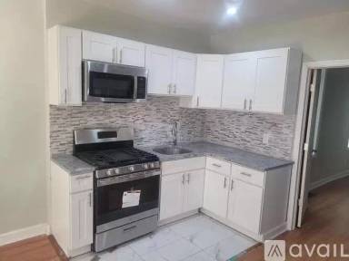 Main picture of 253 S Alden St